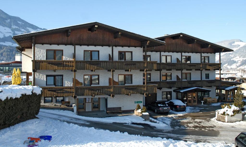 Gastehaus Daum Pension Fügen Buitenkant foto